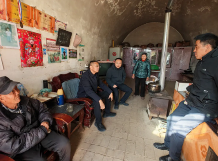 新春慰问添年味 岁寒情深暖人心&mdash;&mdash;延安文化发展集团开展春节慰问活动